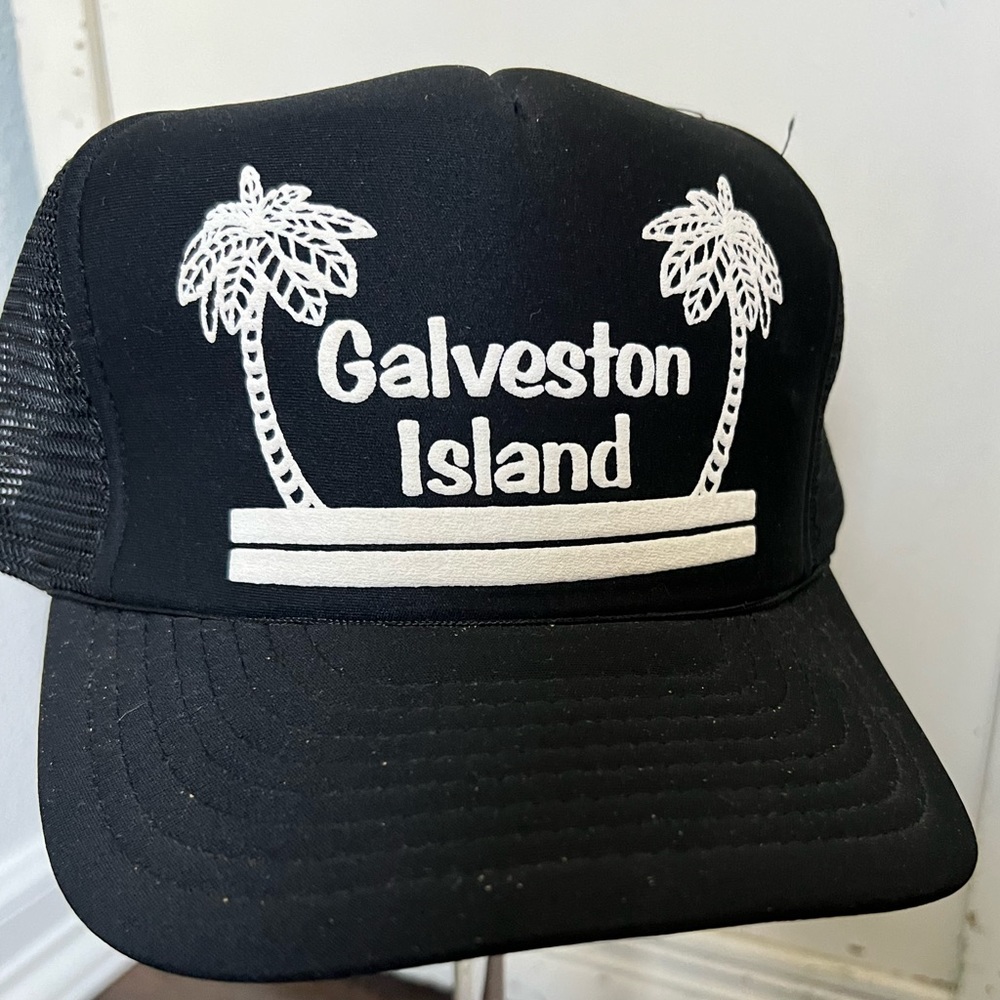 Vintage Galveston Island black trucker cap hat.   Flat brim.  SnapBack.